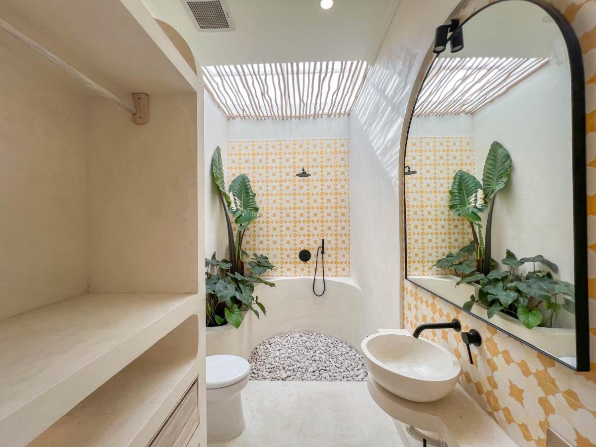 Willa Casa Blanca Canggu Zewnętrze zdjęcie